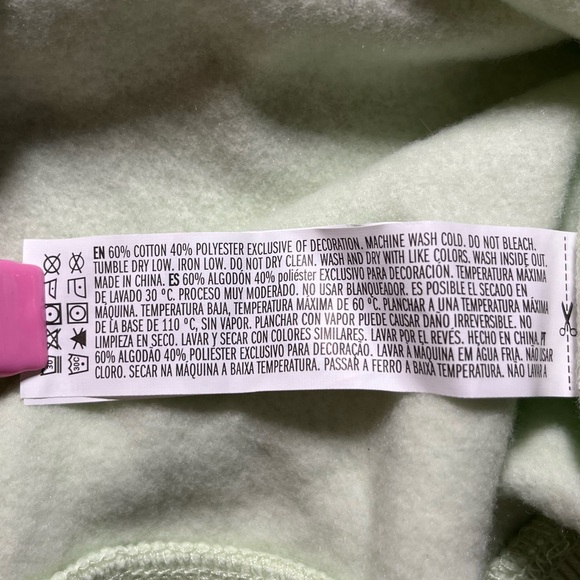 Mint Green Crew Neck W/ Fox embroidery - Picture 9 of 9